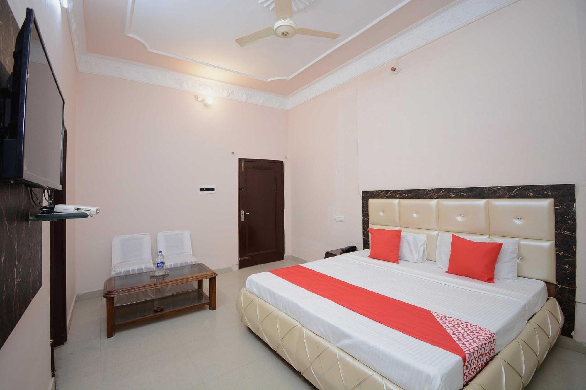Hotel Asia Palace Pathānkot Exteriér fotografie