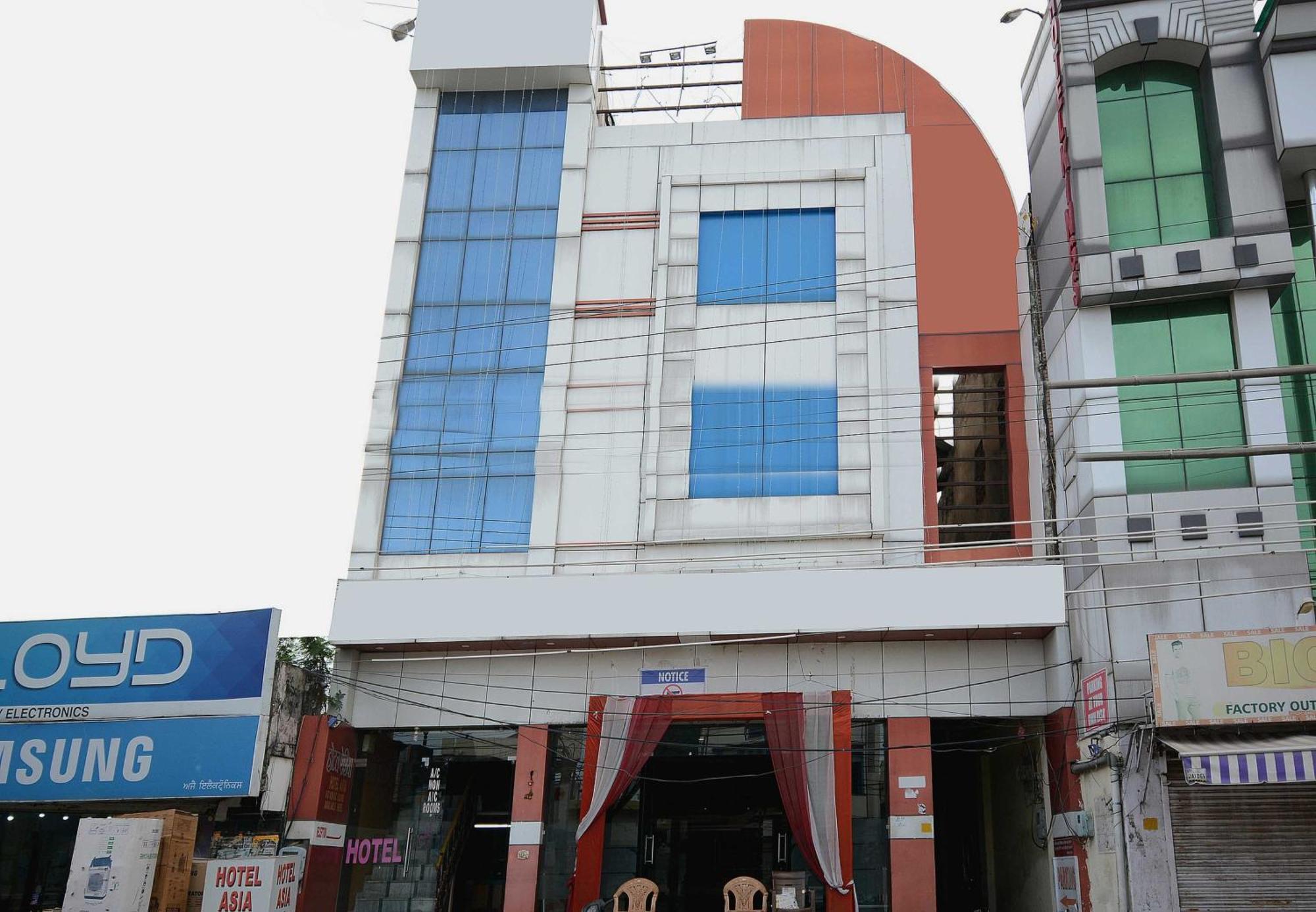 Hotel Asia Palace Pathānkot Exteriér fotografie
