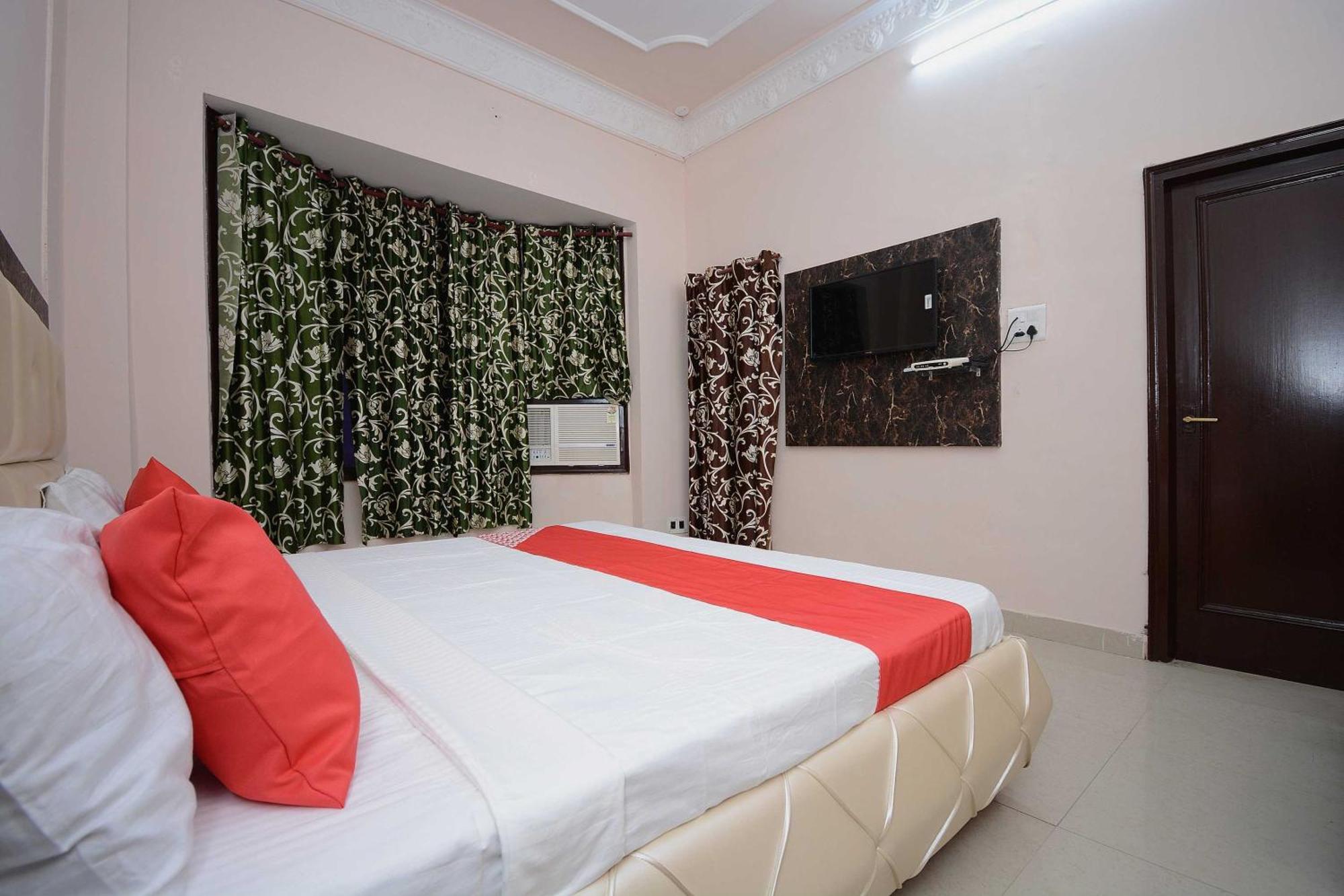 Hotel Asia Palace Pathānkot Exteriér fotografie