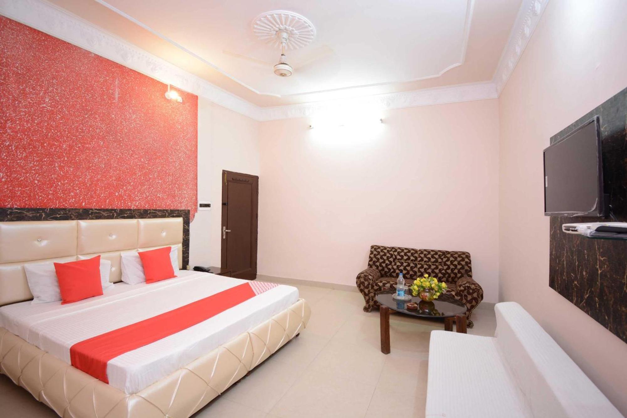 Hotel Asia Palace Pathānkot Exteriér fotografie