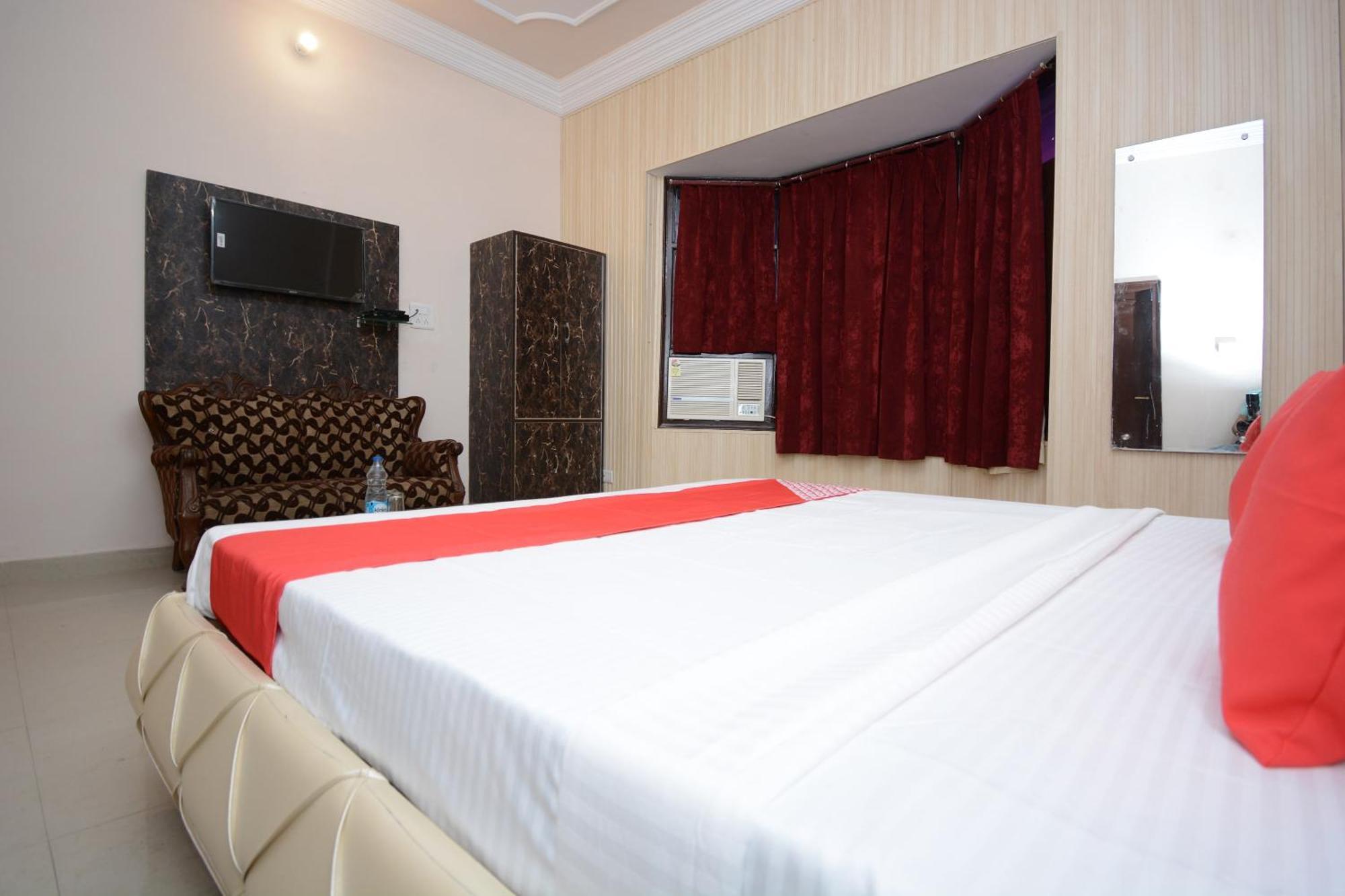 Hotel Asia Palace Pathānkot Exteriér fotografie